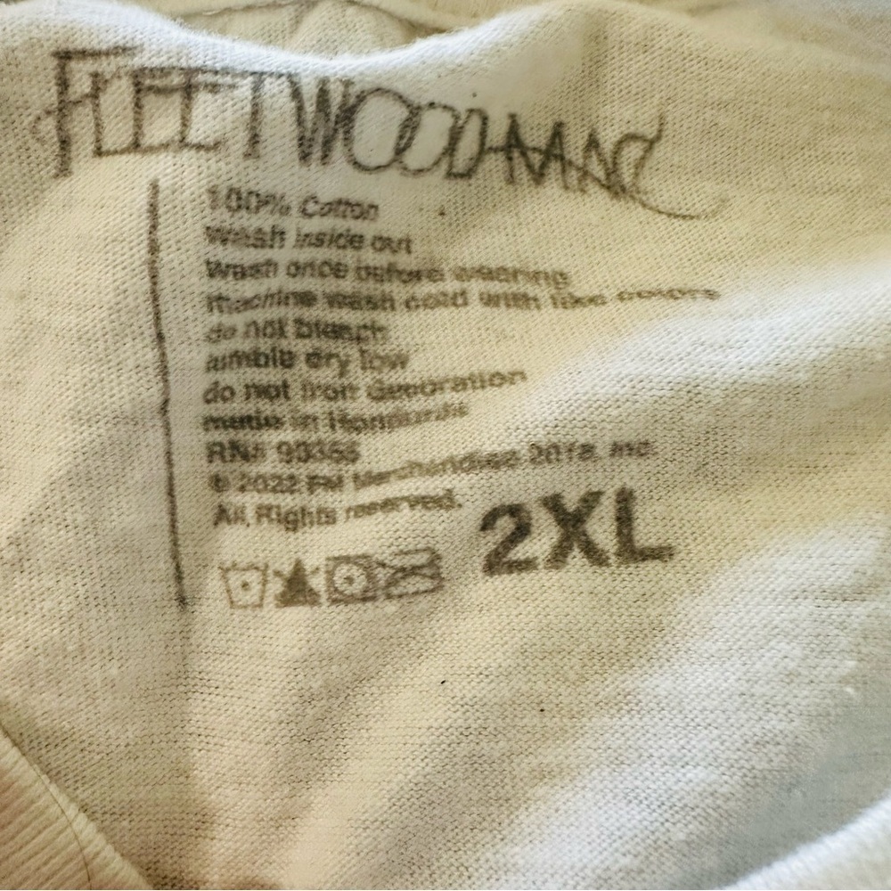 White Short Sleeve Tee - Picture 3 of 3